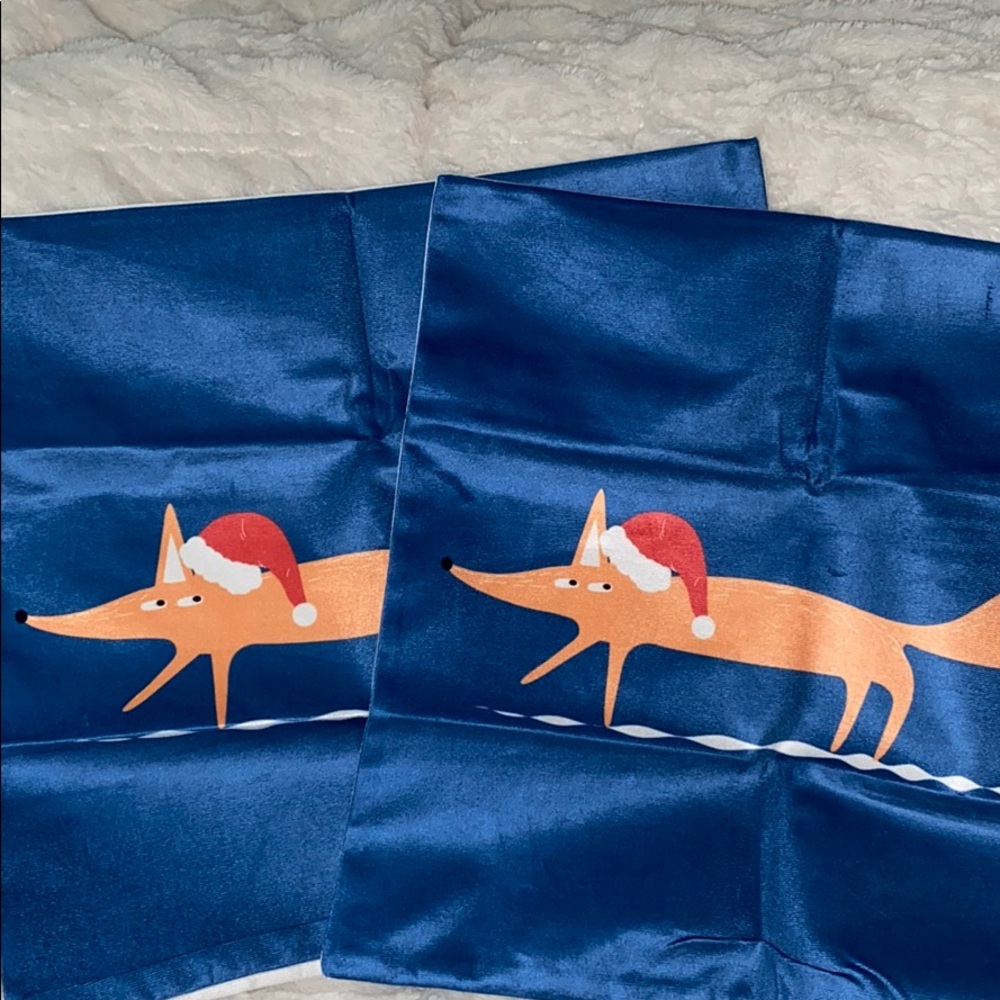 Christmas throw pillow covers. Set of 2
